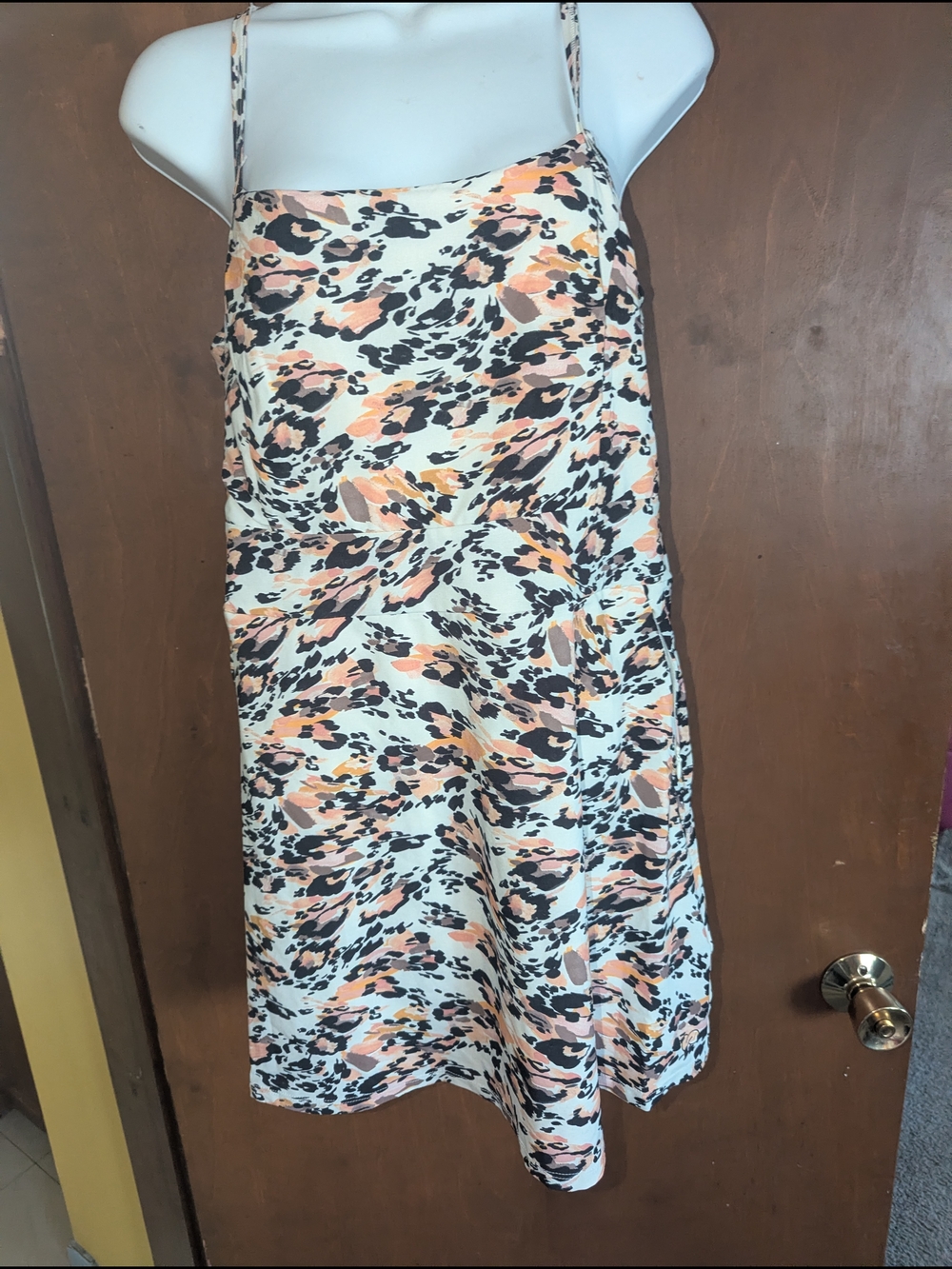 CALIA by Carrie Underwood Cream A-Line Skirt with Peach and Black Print